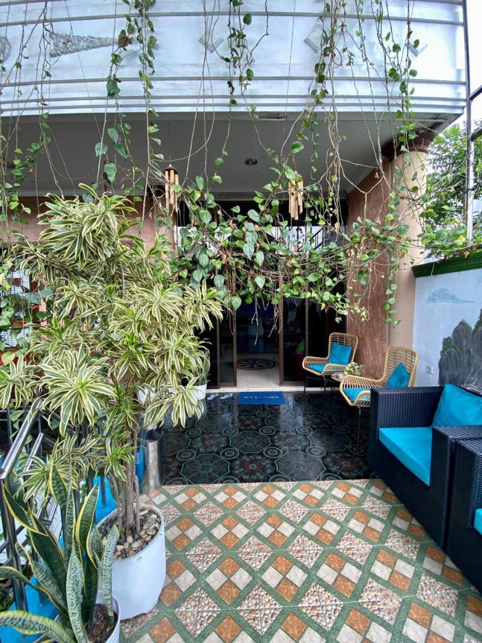 Mador Malang Dorm Hostel Eksteriør bilde